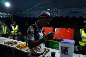 BIB: 
                            <button type="button" onclick="openModal(28154496)" class="btn btn-primary btn-sm float-right btn-popup" data-toggle="modal" data-target=".modal-high-quality">
                        <i class="fas fa-shopping-cart"></i> Add to Cart
                    </button>
                                            <button type="button" onclick="isThisMe(28154496, true)" class="btn btn-success btn-sm float-right btn-popup btn-isme hidden" data-toggle="tooltip" data-placement="bottom" title="นี่คือรูปของคุณใช่ไหม คลิกที่นี่เพื่อเอาเข้าอัลบั้ม">
                        <i class="fas fa-plus"></i> Add to album
                    </button>
                    <button type="button" onclick="isThisMe(28154496, false)" class="btn btn-warning btn-sm float-right btn-popup btn-isnotme hidden">
                        <i class="fas fa-ban"></i> Remove from album
                    </button>